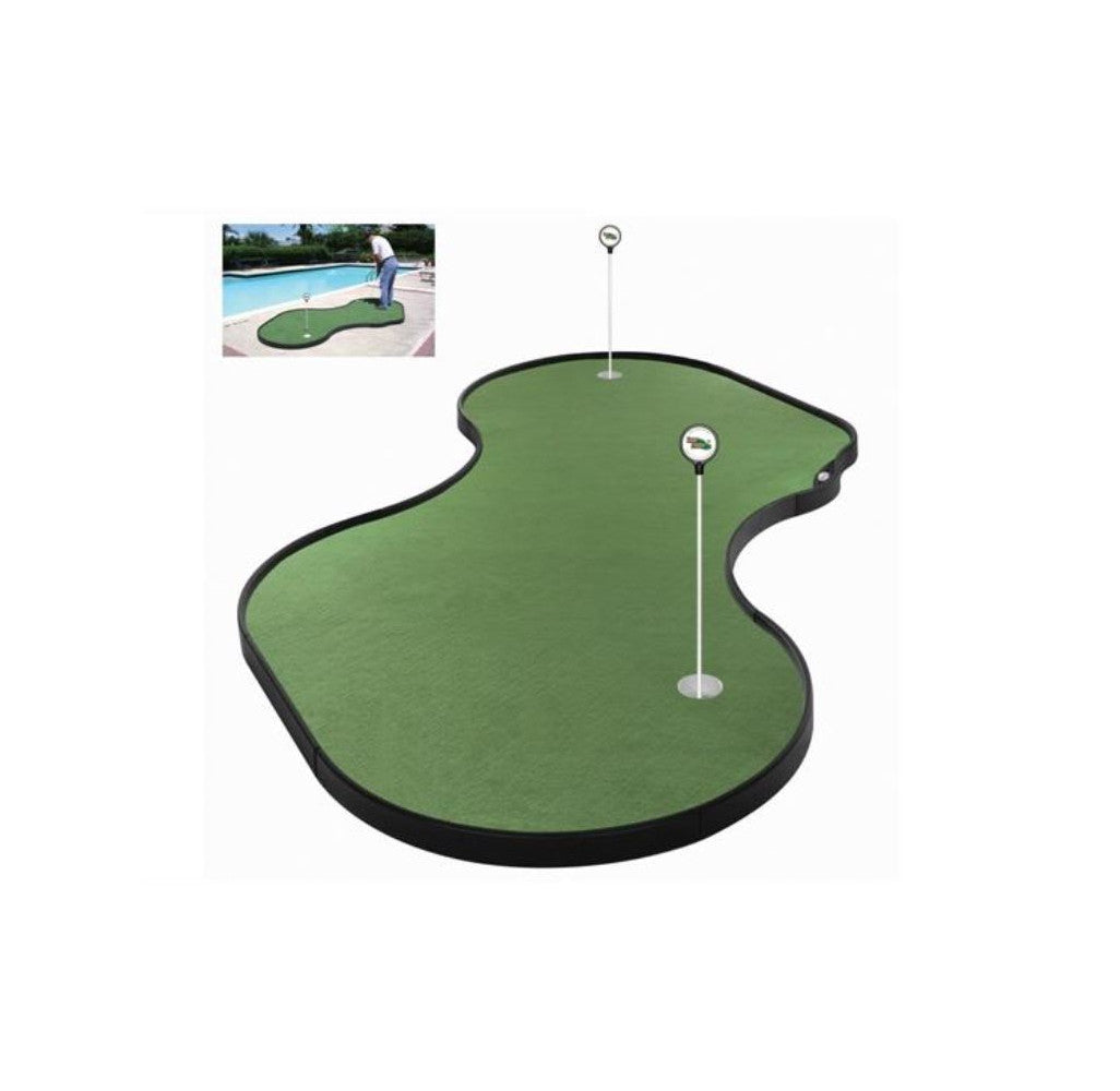 TOUR LEFT Putting Green 246 x 305 cm